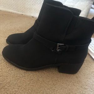 Ankle booties
